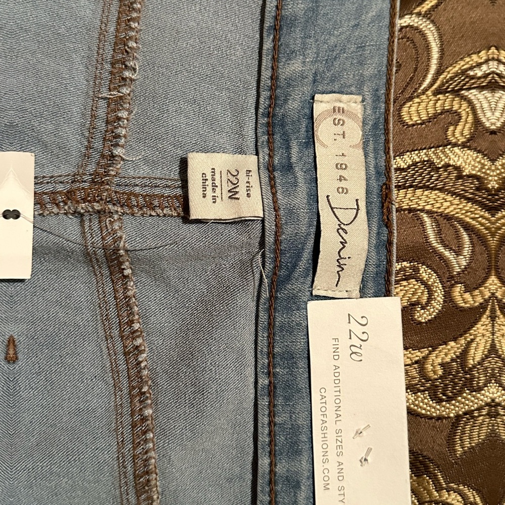 Wide leg jeans